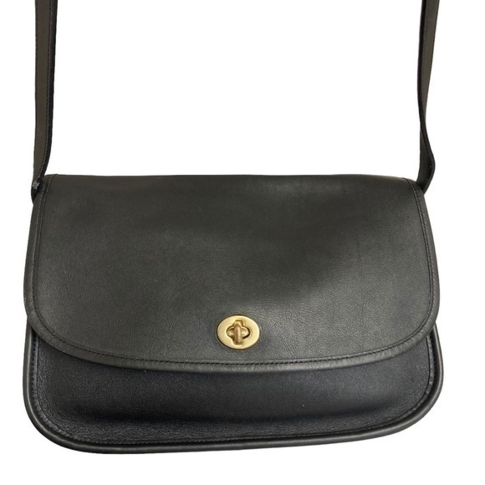 Coach 2006 vintage reissue city bag in black leather